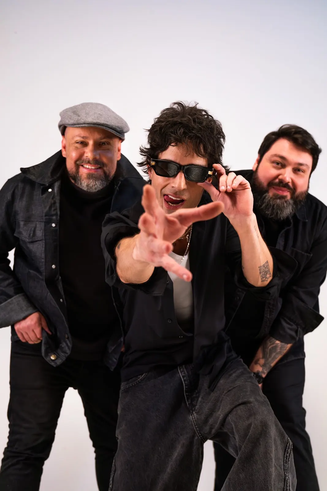 A banda FIUK III com seus três integrantes